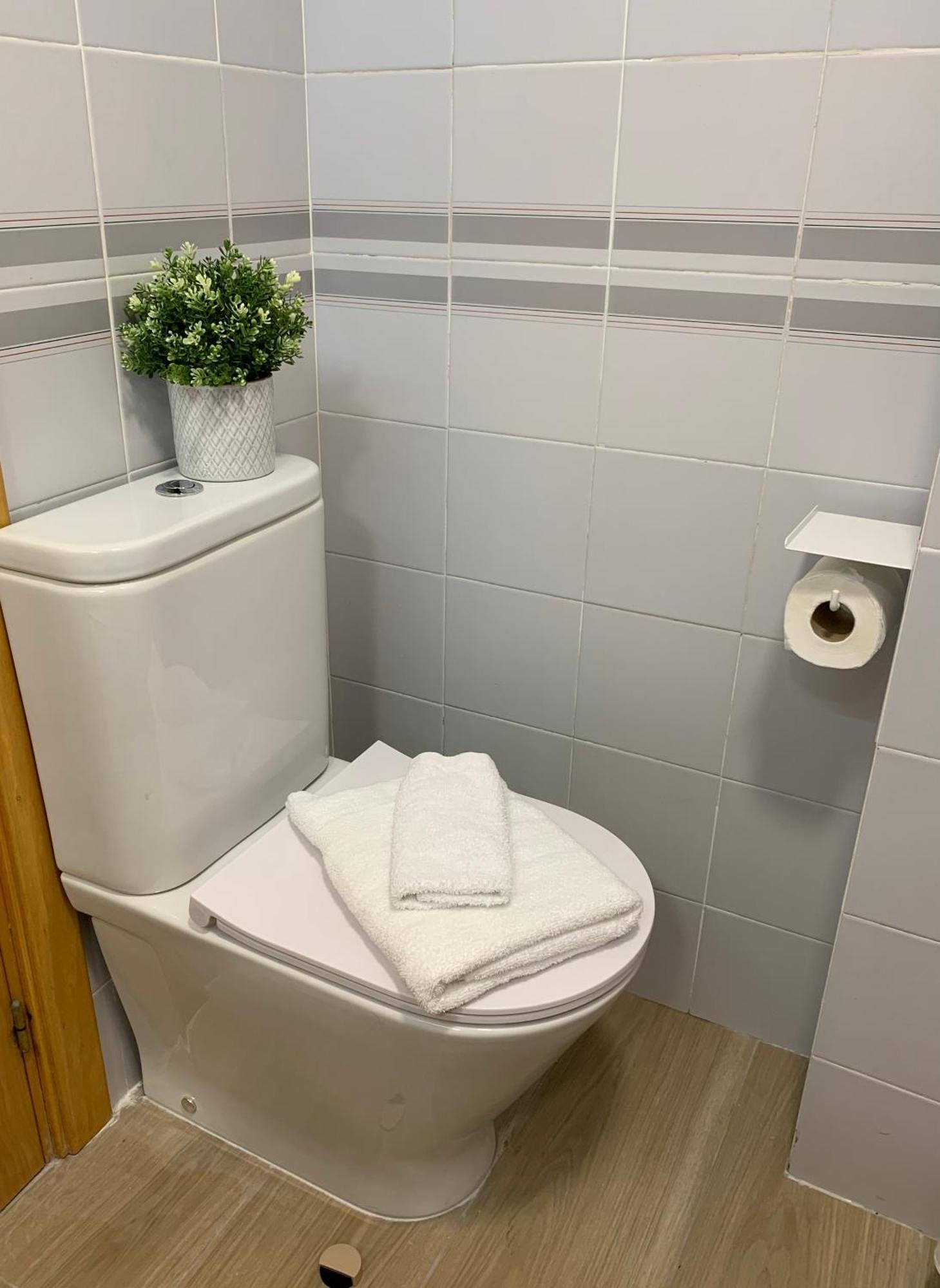 Apartamento Con Vistas Al Mar - Wifi - Aire Acondicionado Empuriabrava Kültér fotó